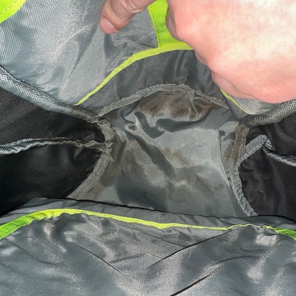 Thule backpack - Picture 6 of 10